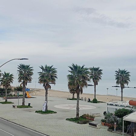 Taverna Sul Mare Francavilla Al Mare Eksteriør bilde