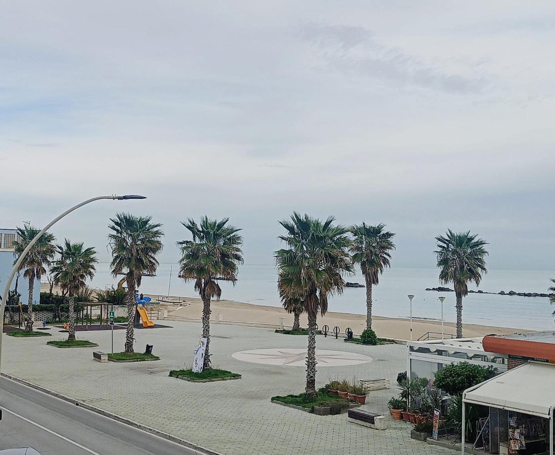 Taverna Sul Mare Francavilla Al Mare Eksteriør bilde